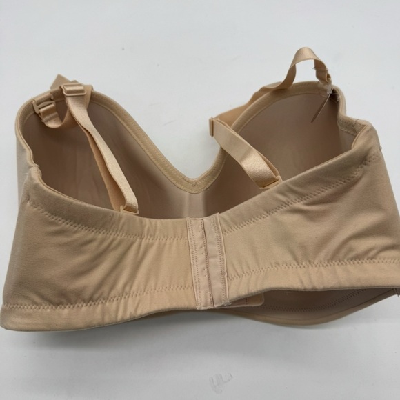 Wacoal bra 854372 Staying Power wire free strapless B1663 - Picture 4 of 5